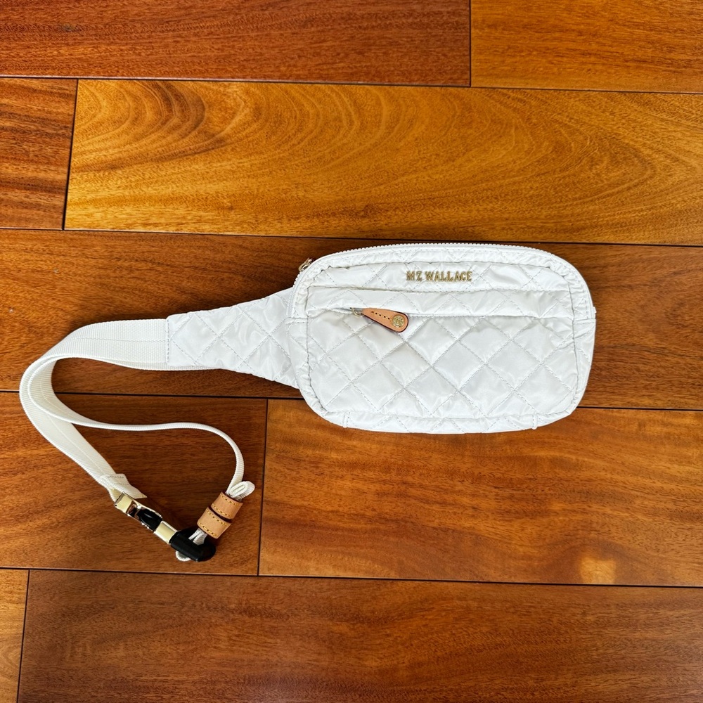 NWOT MZ Wallace Pearl Metro Belt Bag